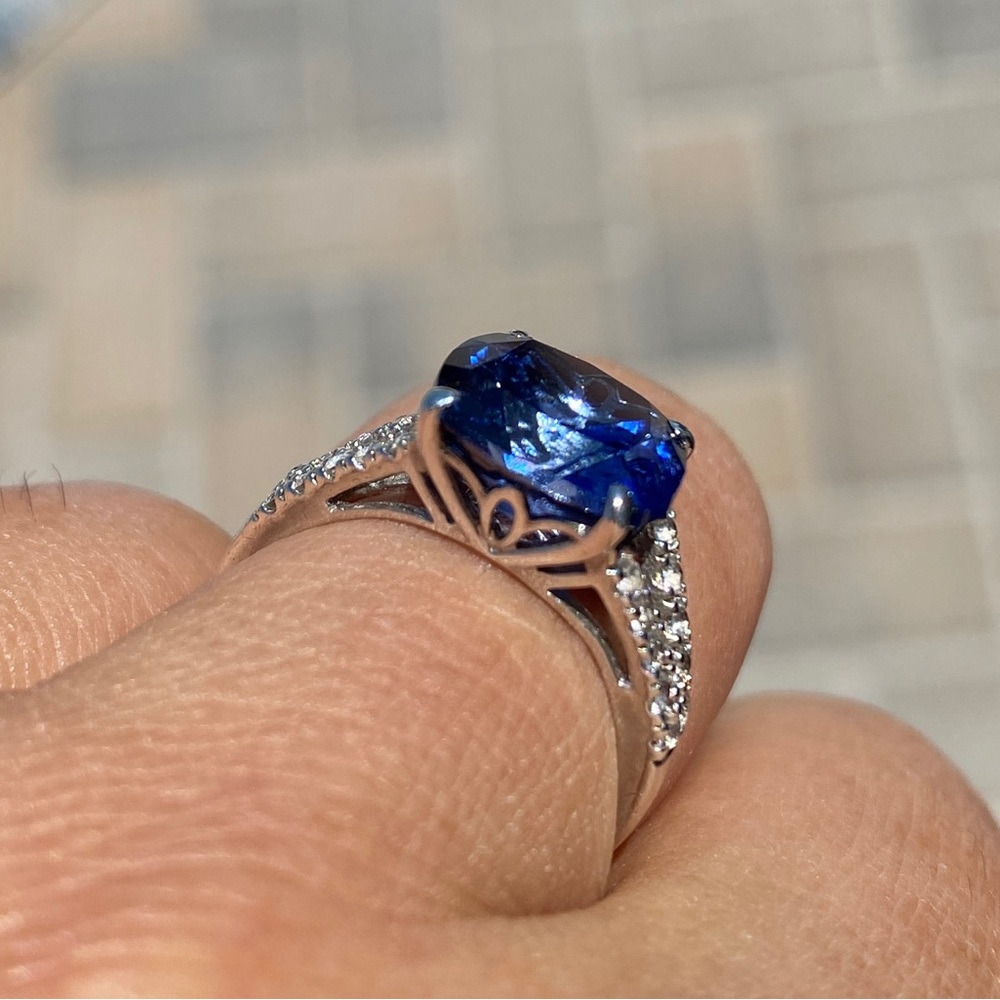 ZALES Cushion-Cut Royal BLUE and White Sapphires Ring - Picture 8 of 11